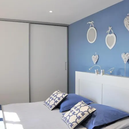 Moderne Vue Mer 180 Et Proche Des Plages Apartment