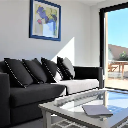 Moderne Vue Mer 180 Et Proche Des Plages Apartman *